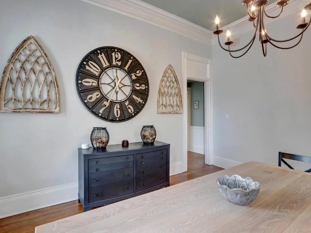 Holiday home Parlor On Park Villa Savannah